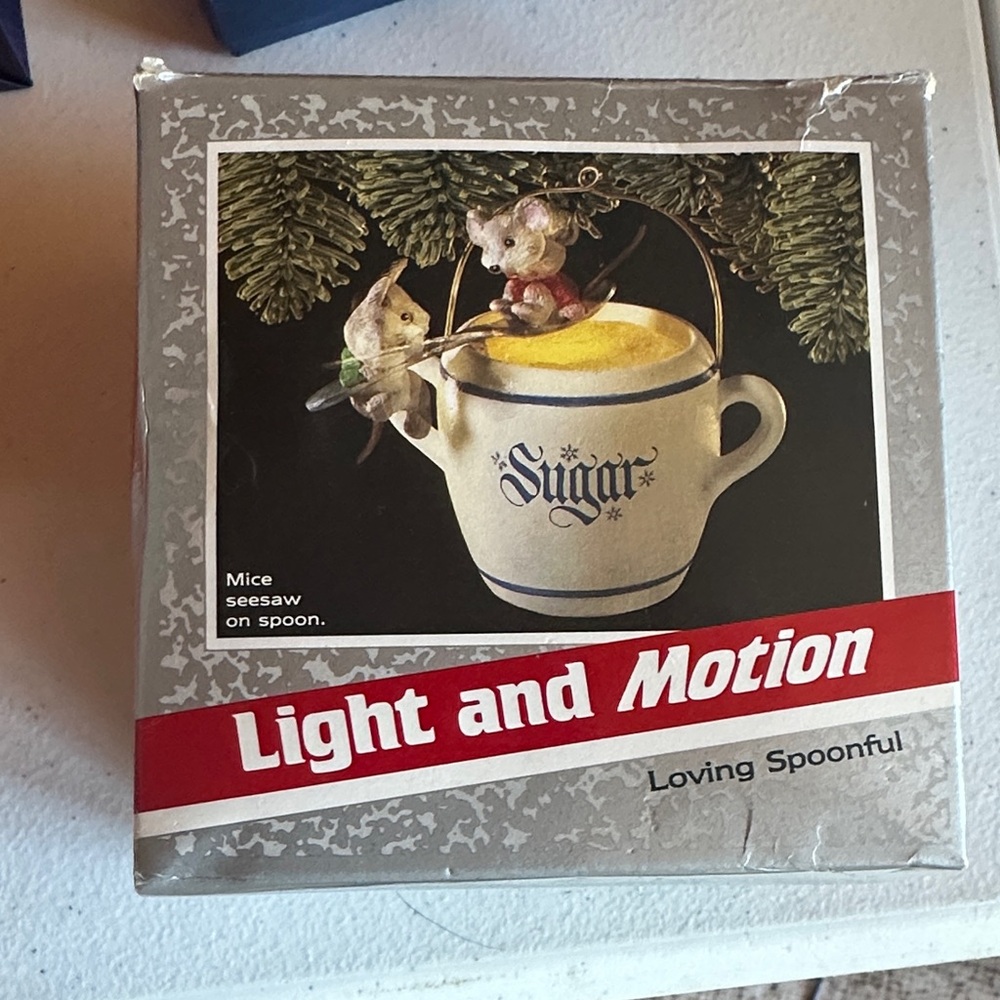 Light and Motion Sugar Bowl Ornament - White